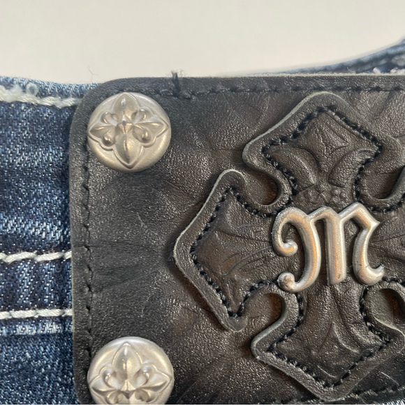Miss Me Bootcut Jeans JP5534B Embroidered Fleur-de-Lis Wings  Sz 26 - Picture 14 of 14